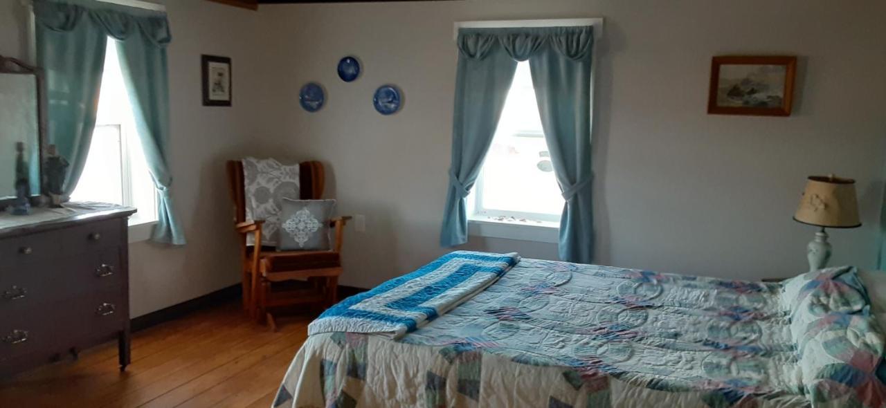 Mountainview Solitude Inn Riverside Esterno foto